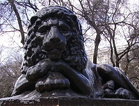 Скульрптура Лев напротив Госбанка
